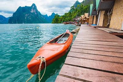 Traditional Hiri Motuan Canoe